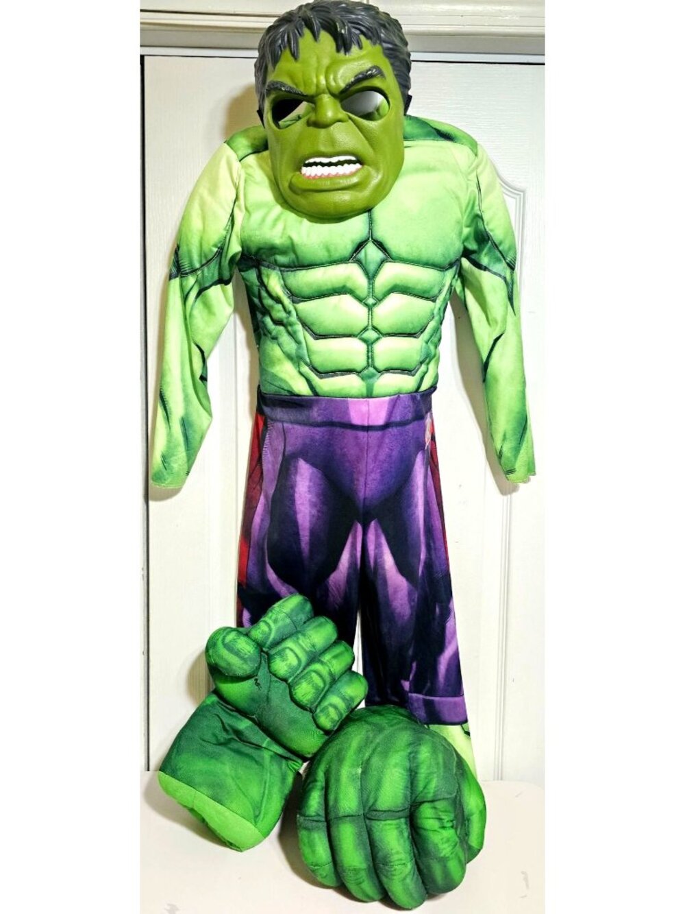 Marvel Avengers Incredible Hulk Muscle Costume Boys 7-8 Hasbro Mask Smash Fists